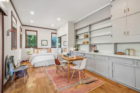 $1,295,000 | 2835 Morley Drive, Oakland, CA 94611