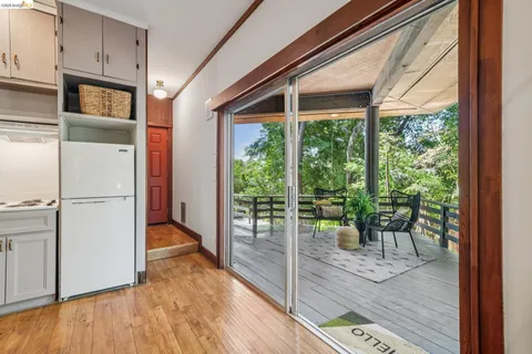 $1,295,000 | 2835 Morley Drive, Oakland, CA 94611