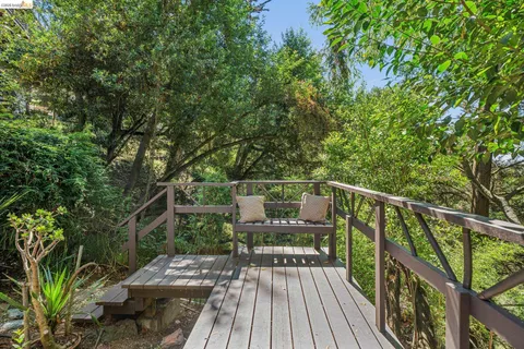 $1,295,000 | 2835 Morley Drive, Oakland, CA 94611