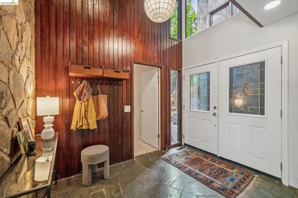 $1,295,000 | 2835 Morley Drive, Oakland, CA 94611