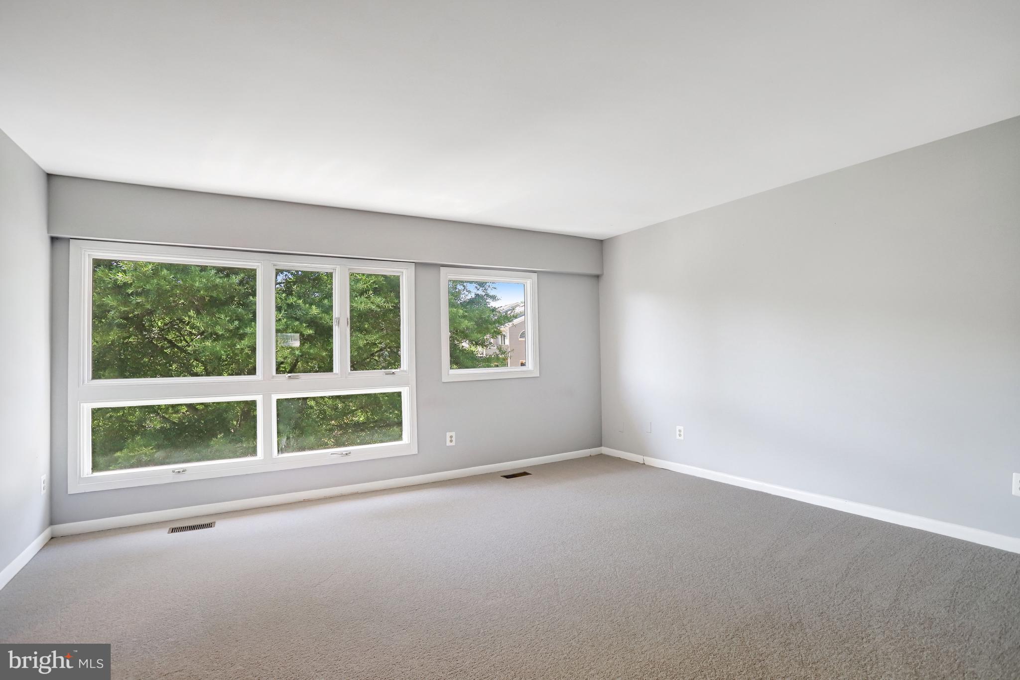 1953 Lakeport Way Reston, VA 20191 - Photo 28 of 60 an empty room with a window