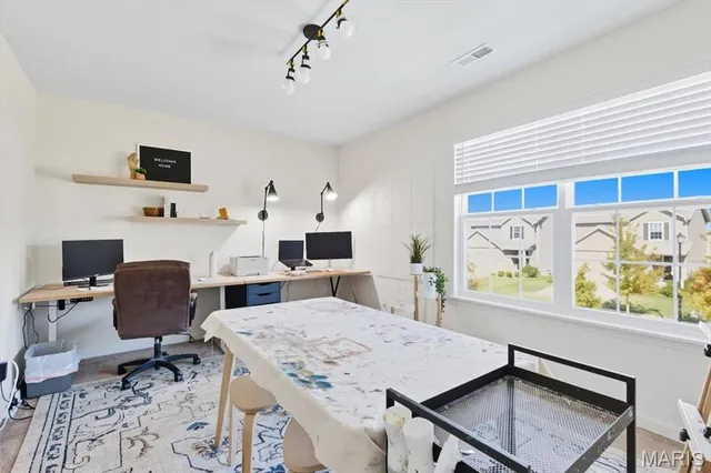 $335,000 | 513 Palisades Drive, St. Charles, MO 63301