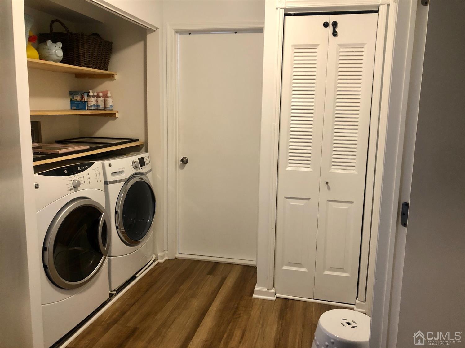 233 Edpas Road New Brunswick, NJ 08901 - Photo 14 of 18 a view of bathroom with washer and dryer