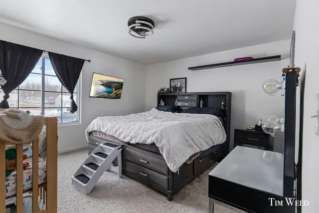 $315,000 | 959 View Pointe Drive, Middleville, MI 49333