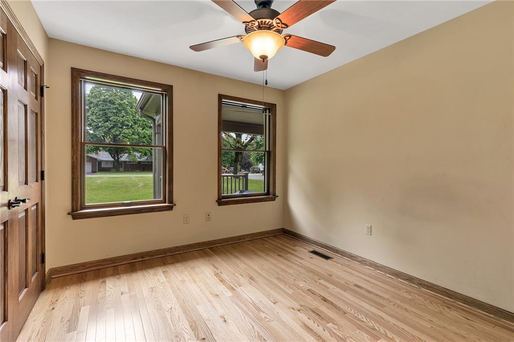 3993 Patterson Road Aliquippa, PA 15001 - Photo 11 of 21 Gallery Image 11