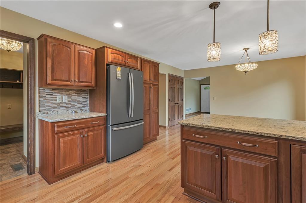 3993 Patterson Road Aliquippa, PA 15001 - Photo 6 of 21 Gallery Image 6