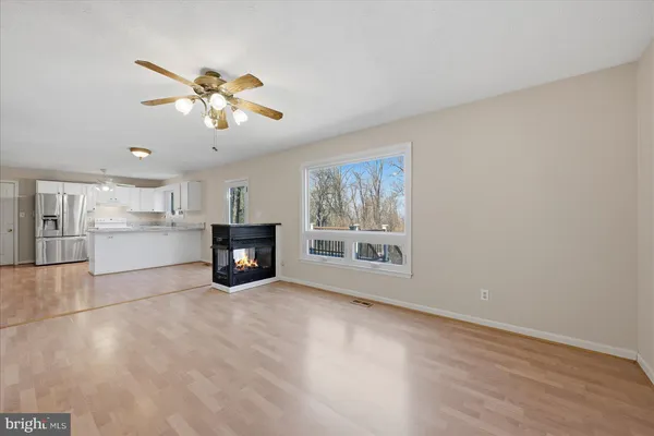 $575,000 | 22009 Blue Ridge Mountain Road, Paris, VA 20130