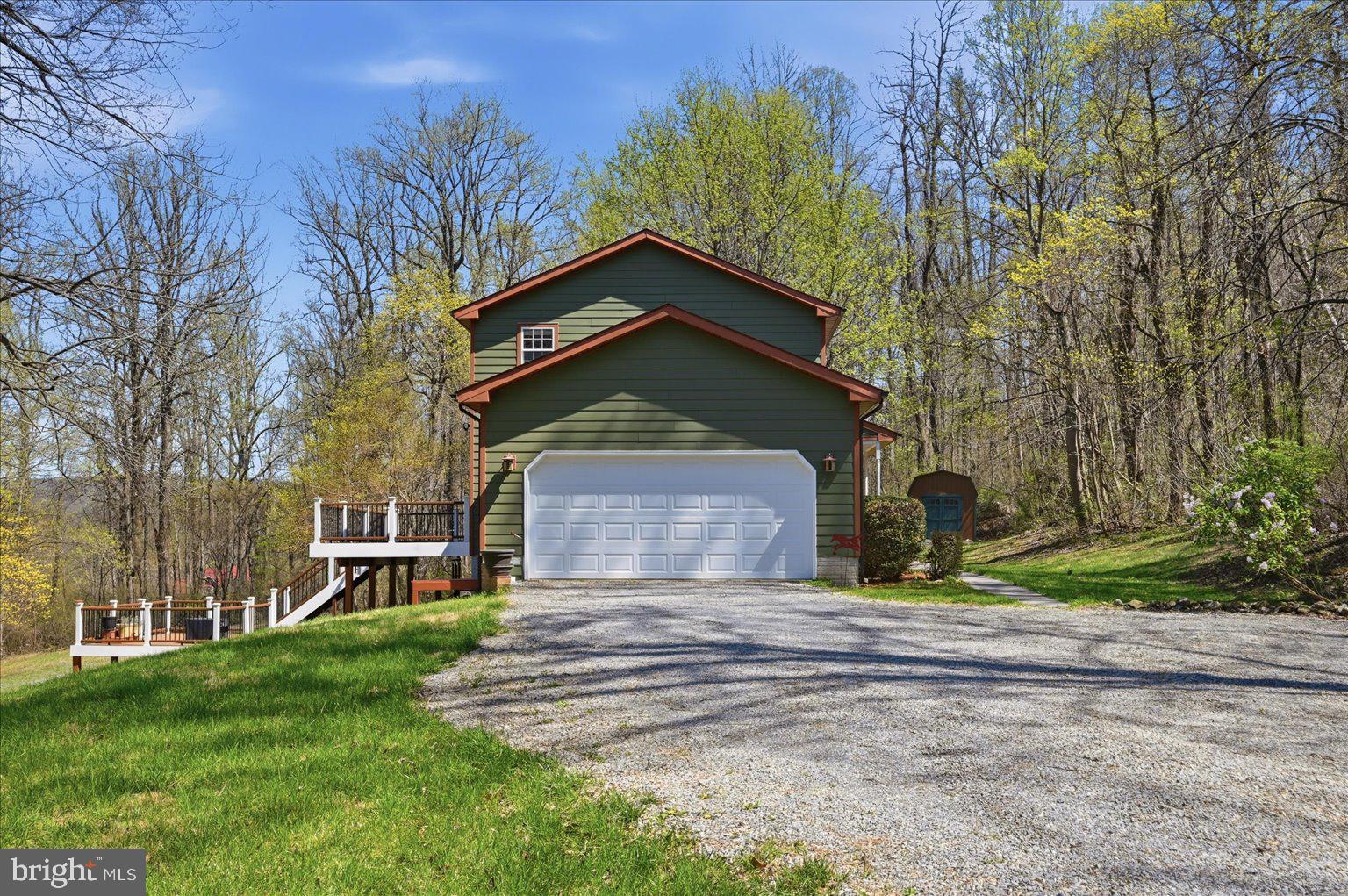 22009 Blue Ridge Mountain Road Paris, VA 20130 - Photo 2 of 43