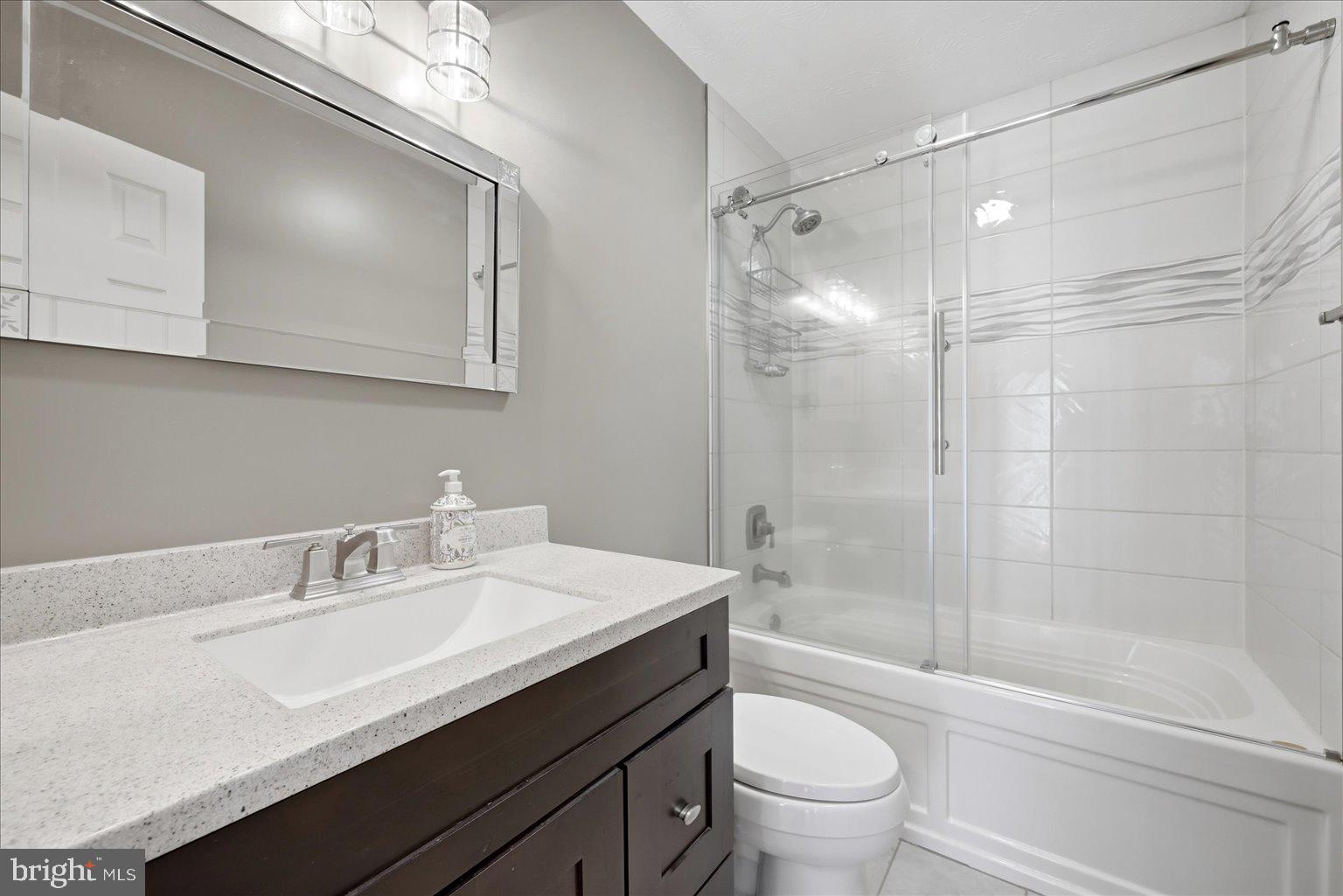 22009 Blue Ridge Mountain Road Paris, VA 20130 - Photo 33 of 43