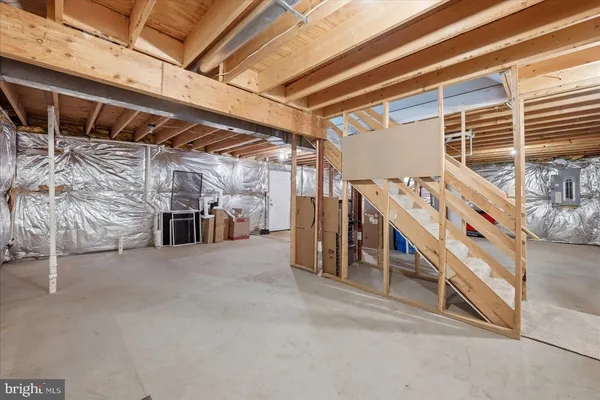 $575,000 | 22009 Blue Ridge Mountain Road, Paris, VA 20130