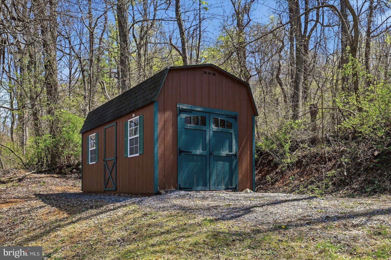 22009 Blue Ridge Mountain Road Paris, VA 20130 - Photo 42 of 43