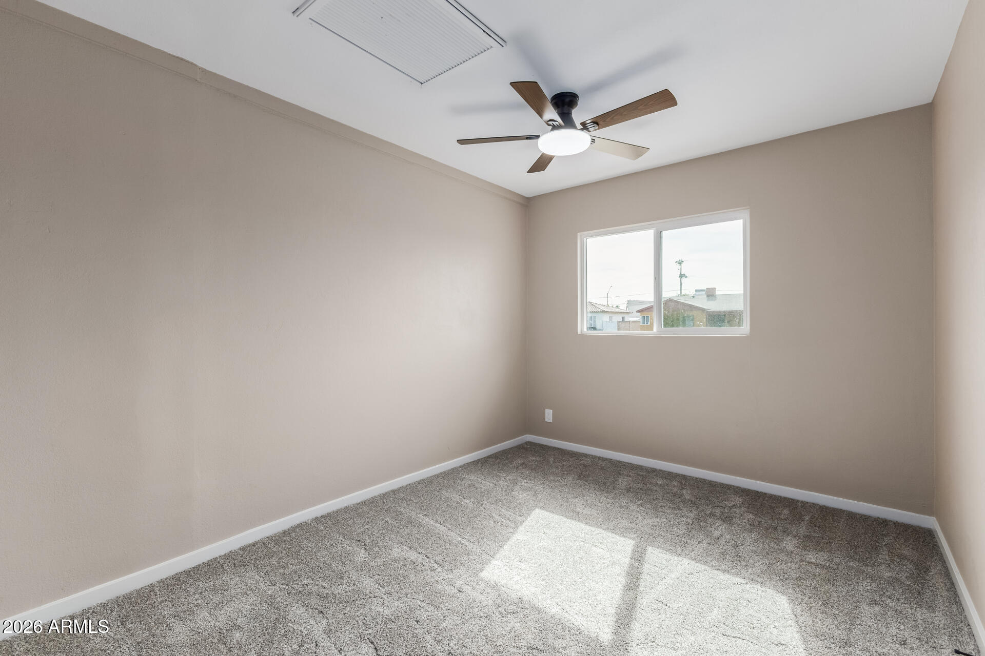 1906 East Almeria Road Phoenix, AZ 85006 - Photo 17 of 29 20 Almeria