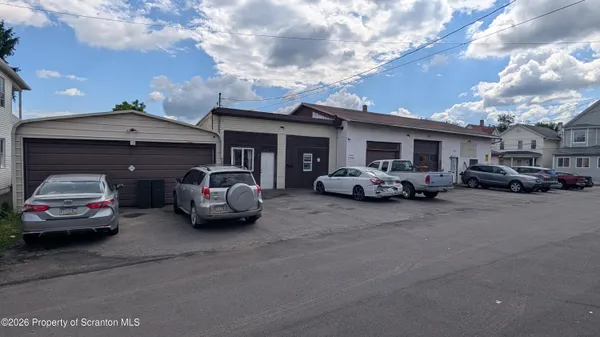 $399,900 | 619-621 Mineral Avenue, Scranton, PA 18509