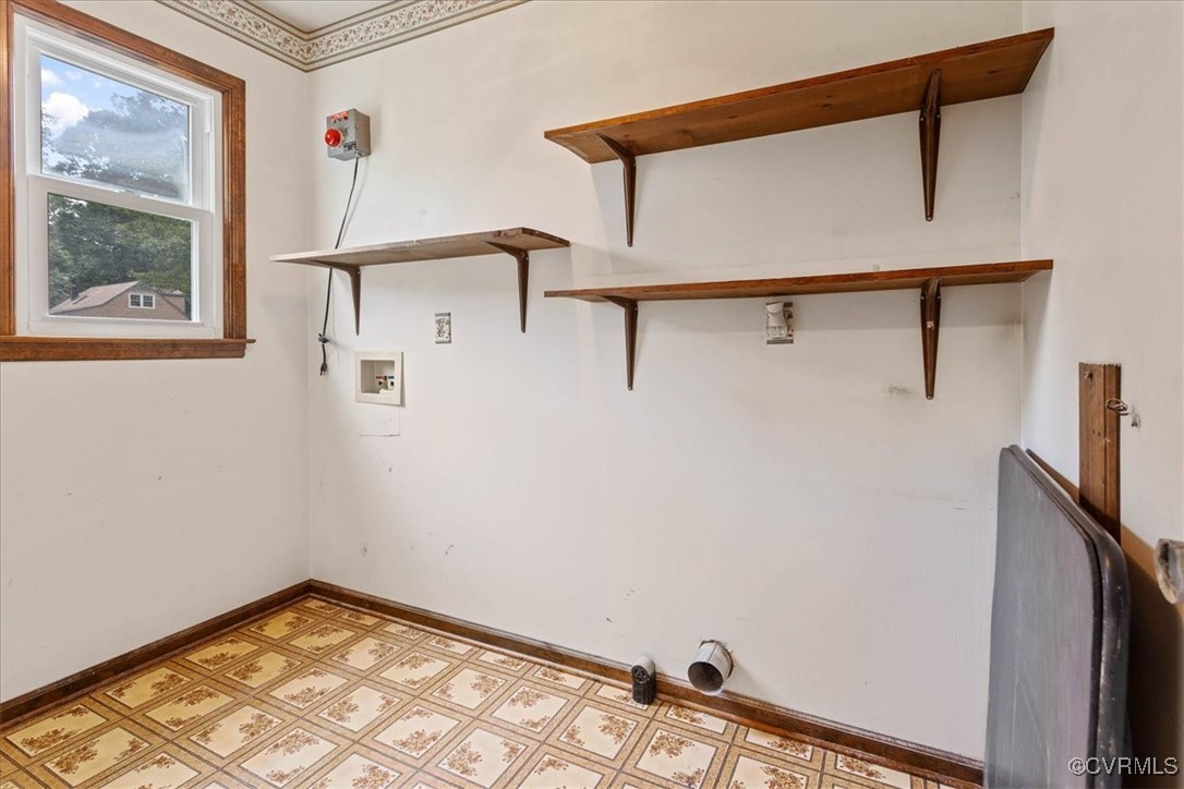 3528 Maple Ridge Lane Hopewell, VA 23860 - Photo 18 of 29 a view of a small space