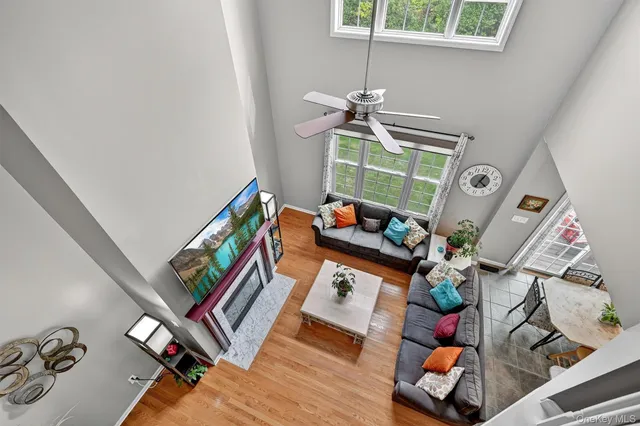 a view of a hallway with windows