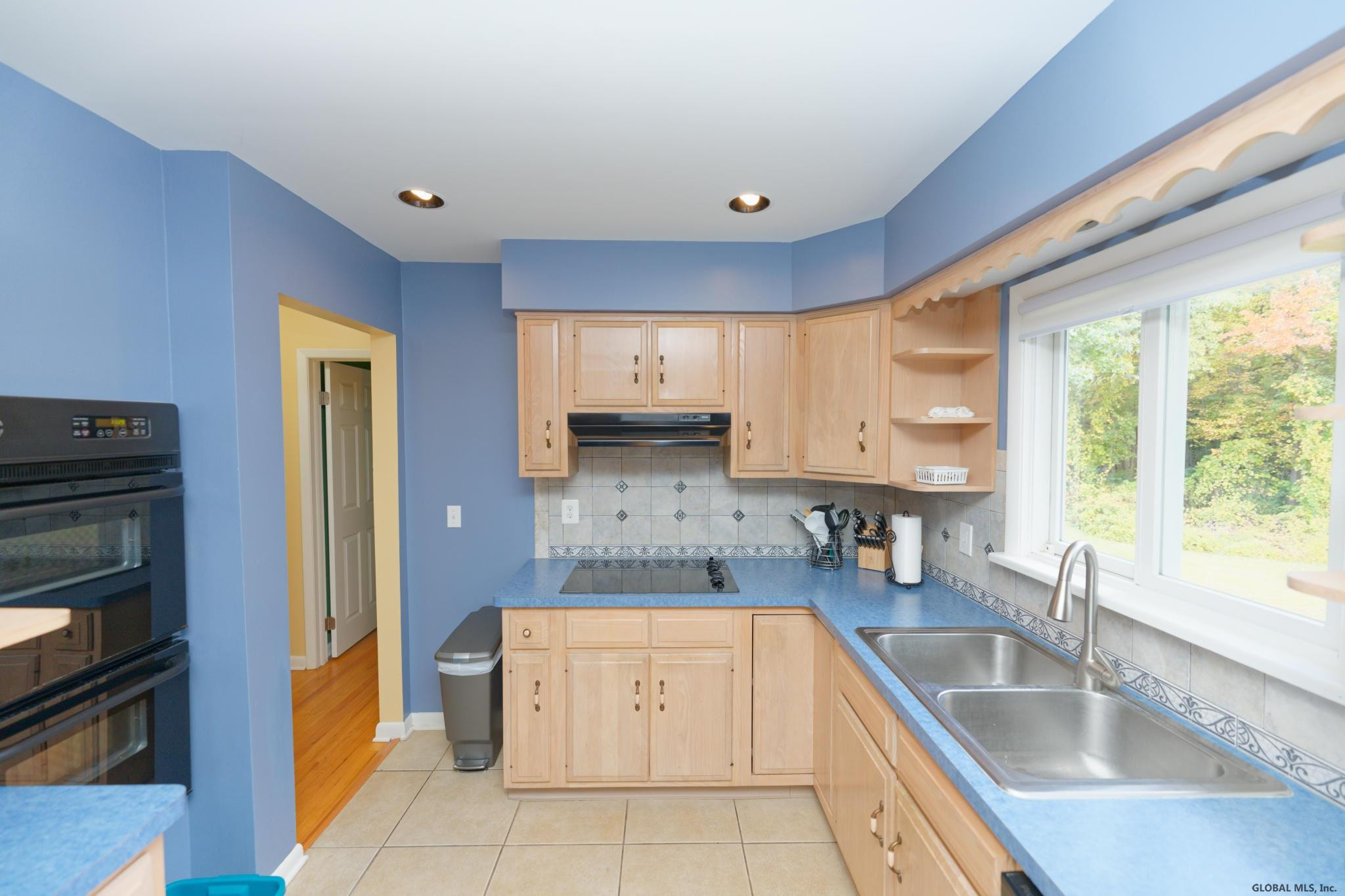 2891 West Old State Road Schenectady, NY 12303 - Photo 10 of 46 Photo 10