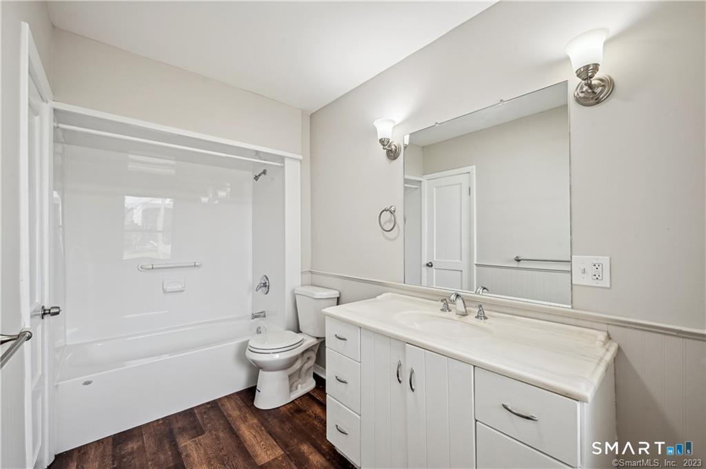 98 Brook Street Ansonia, CT 06401 - Photo 10 of 28
