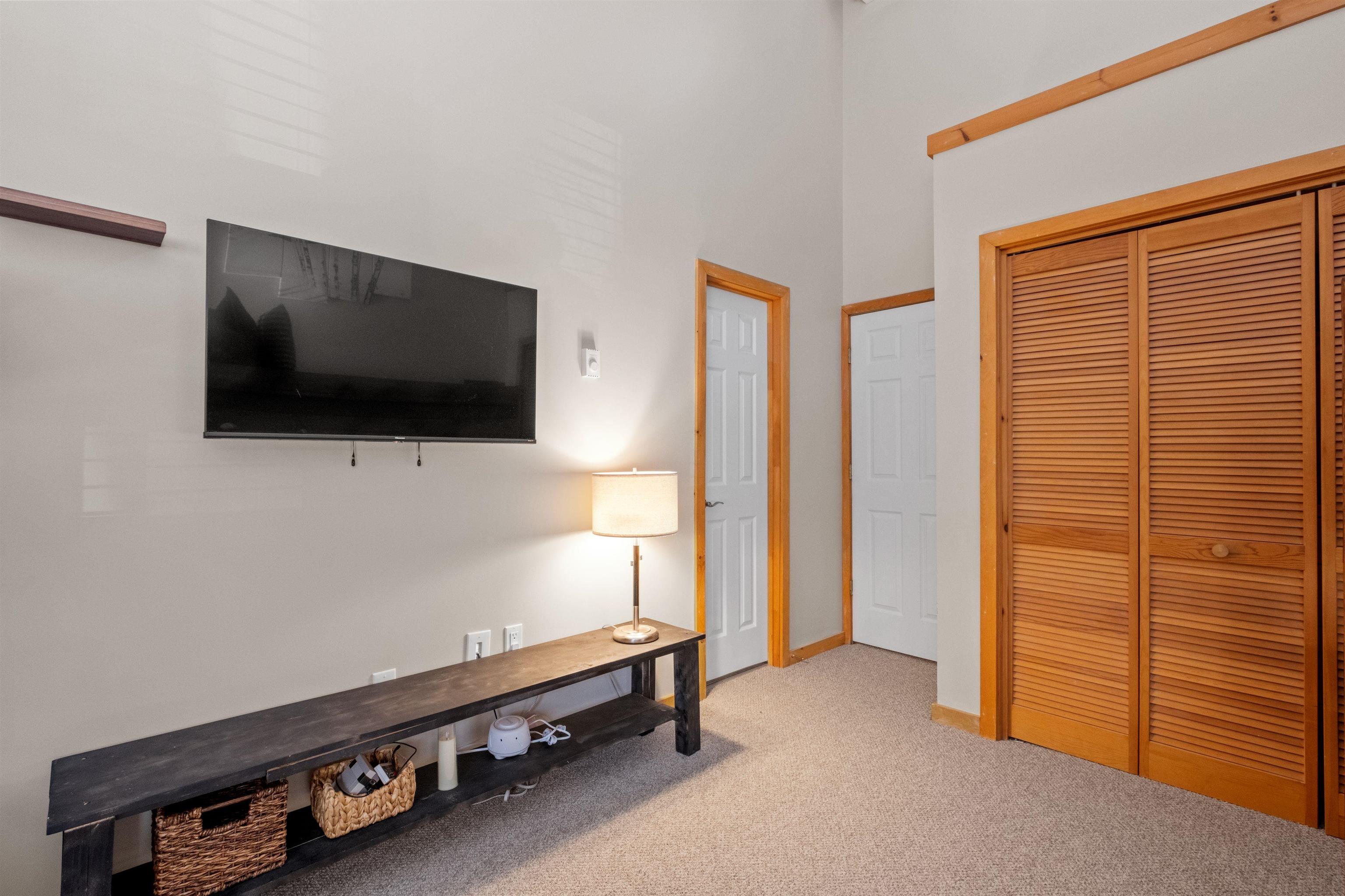 15 Winter Way, Unit 4 Lincoln, NH 03251 - Photo 19 of 53