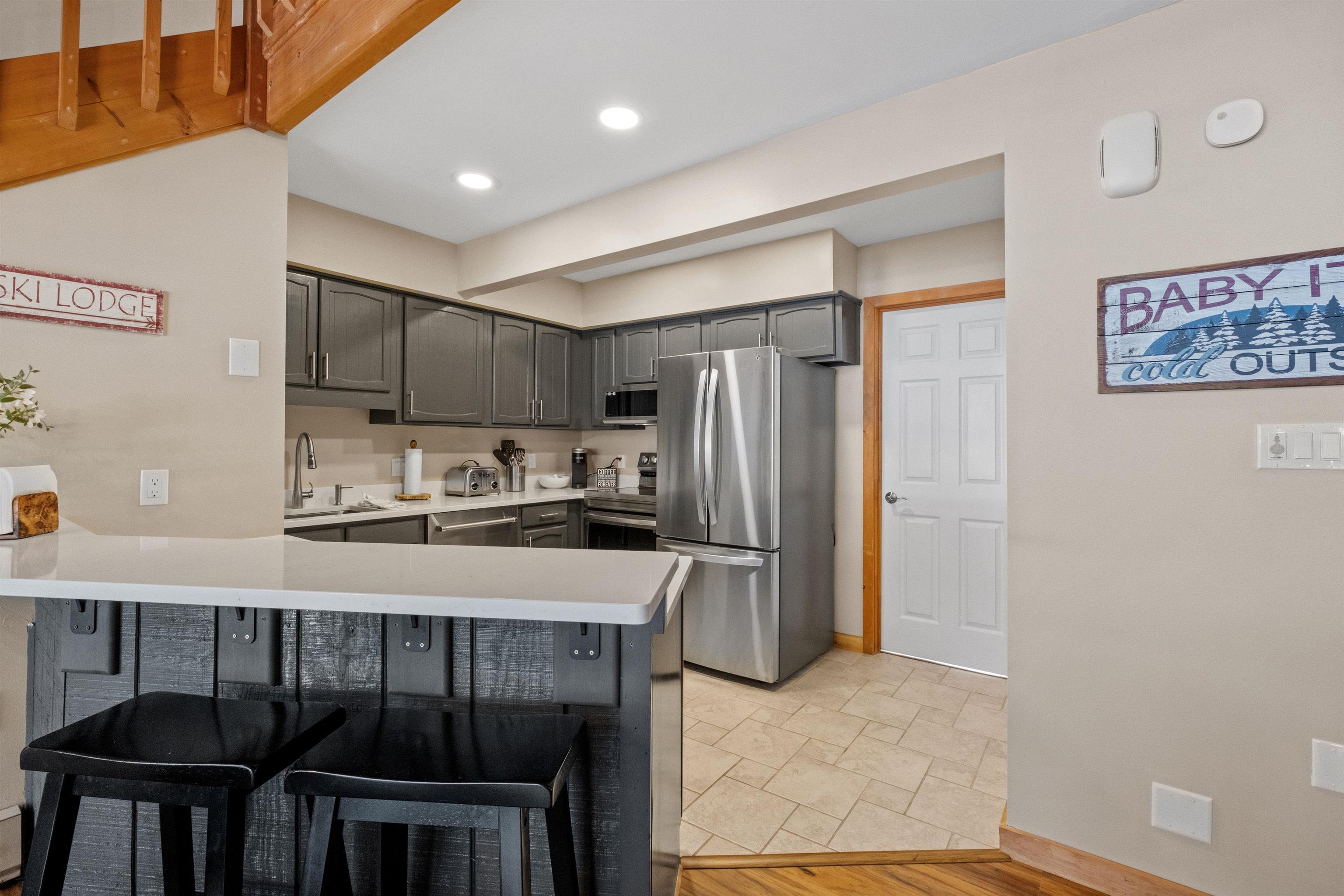 15 Winter Way, Unit 4 Lincoln, NH 03251 - Photo 8 of 53