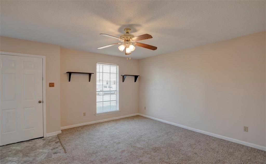 1825 Southdown Road Laplace, LA 70068 - Photo 2 of 12 Gallery Image 2