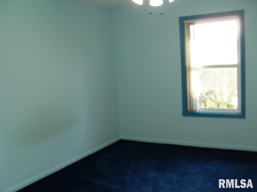 129 Legion Road Washington, IL 61571 - Photo 29 of 34 Gallery Image 29
