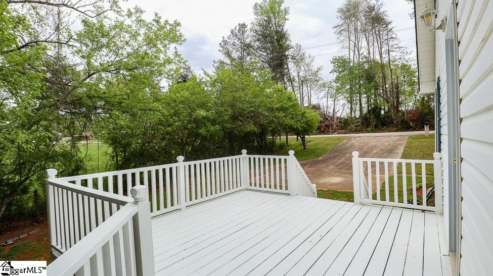 247 Lindsey Bridge Road Taylors, SC 29687 - Photo 35 of 36 Gallery Image 35