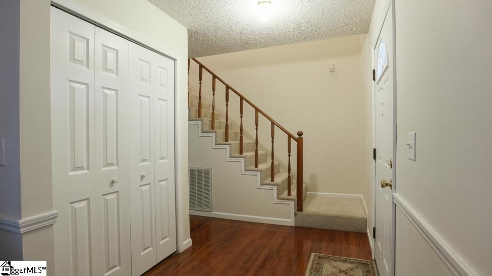 247 Lindsey Bridge Road Taylors, SC 29687 - Photo 10 of 36 Gallery Image 10