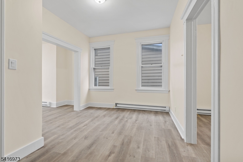 33 Delaware Street Elizabeth Port, NJ 07206 - Photo 20 of 43