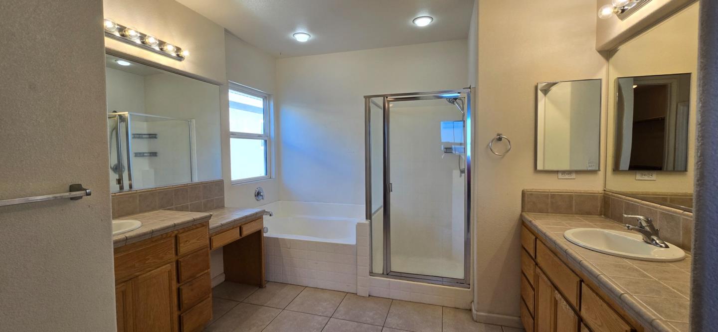 2011 Evening Street Stockton, CA 95209 - Photo 11 of 20