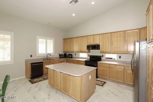 $3,250 | 15626 North 13th Avenue, Phoenix, AZ 85023