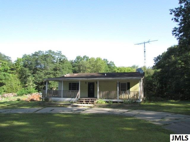 6630 Hawkins Road Jackson, MI 49201 - Photo 1 of 26 Photo 1