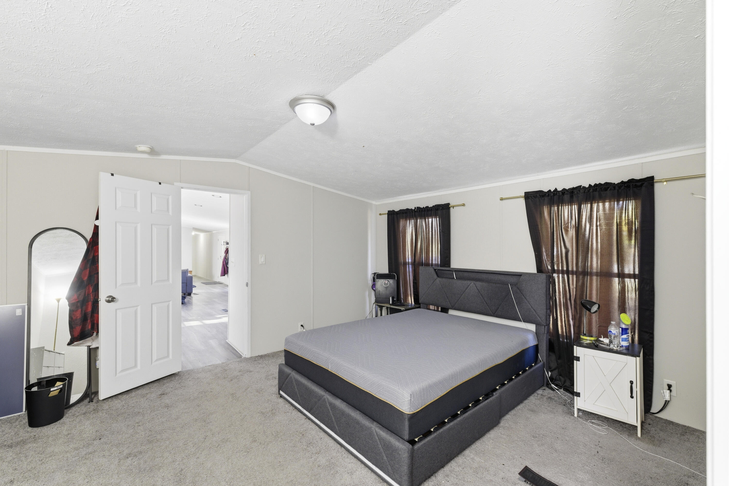 525 Hendrix Mill Road Estill, SC 29918 - Photo 5 of 24 Primary Bedroom- 525 Hendrix Mill Rd.