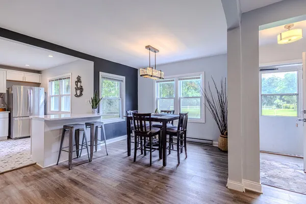 $460,000 | 16002 Lakeside Road, Union Pier, MI 49129