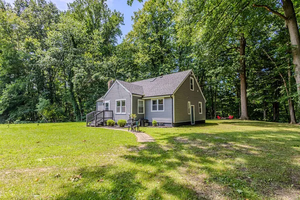 $460,000 | 16002 Lakeside Road, Union Pier, MI 49129