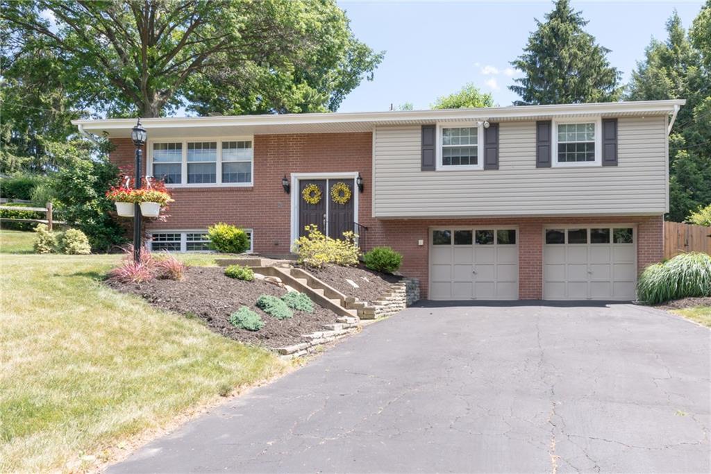 1880 Redcoach Road Allison Park, PA 15101 - Photo 1 of 25 Gallery Image 1