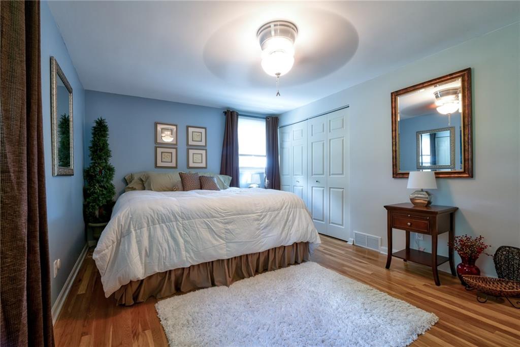 1880 Redcoach Road Allison Park, PA 15101 - Photo 15 of 25 Gallery Image 15