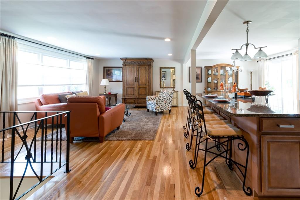 1880 Redcoach Road Allison Park, PA 15101 - Photo 5 of 25 Gallery Image 5