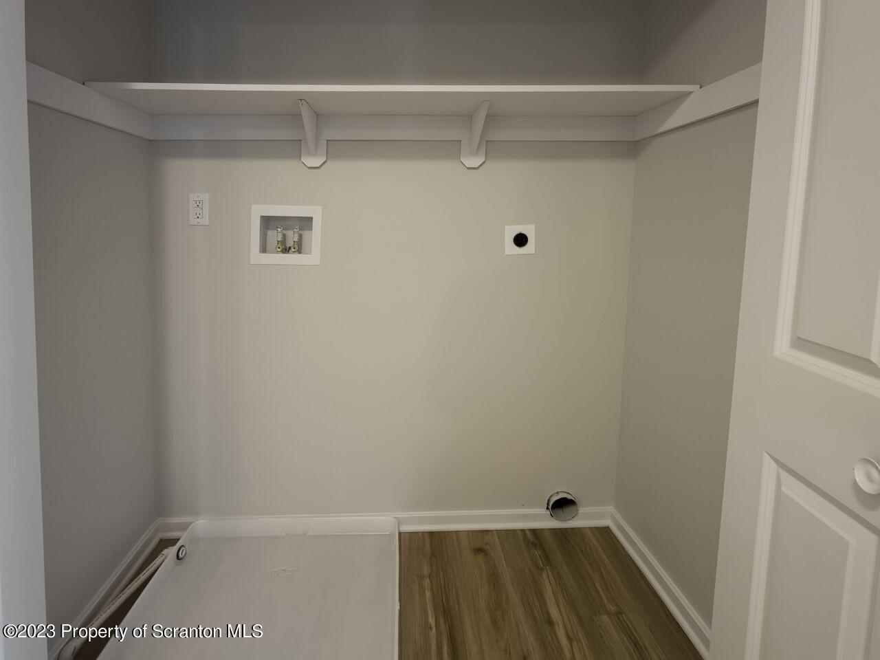 163 Bianca Way Old Forge, PA 18518 - Photo 13 of 24 a view of walk in closet