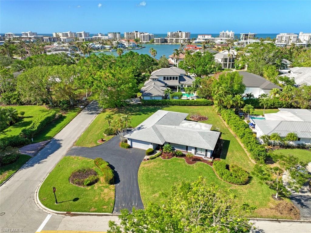 3225 Regatta Road Naples, FL 34103 - Photo 2 of 17