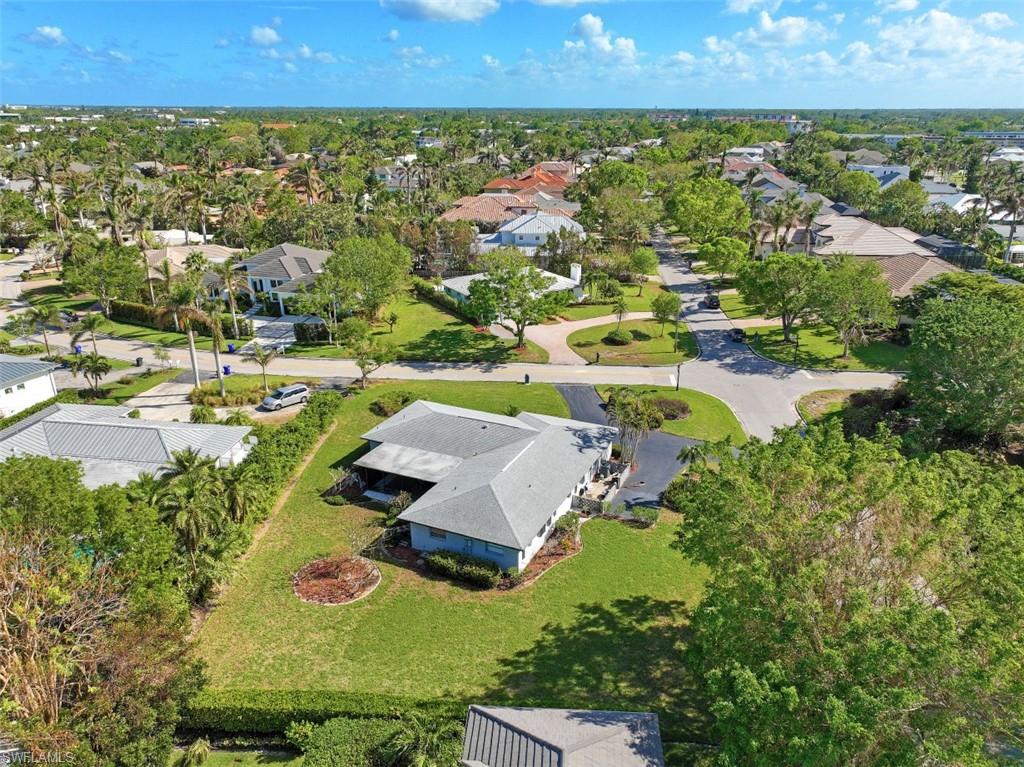3225 Regatta Road Naples, FL 34103 - Photo 7 of 17