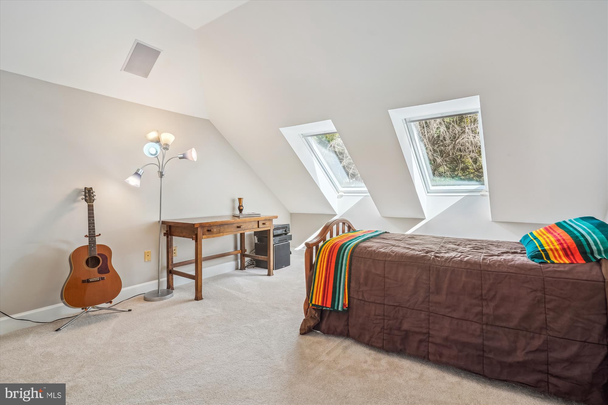 6100 Solitaire Way McLean, VA 22101 - Photo 35 of 60 Fourth bedroom on upper level