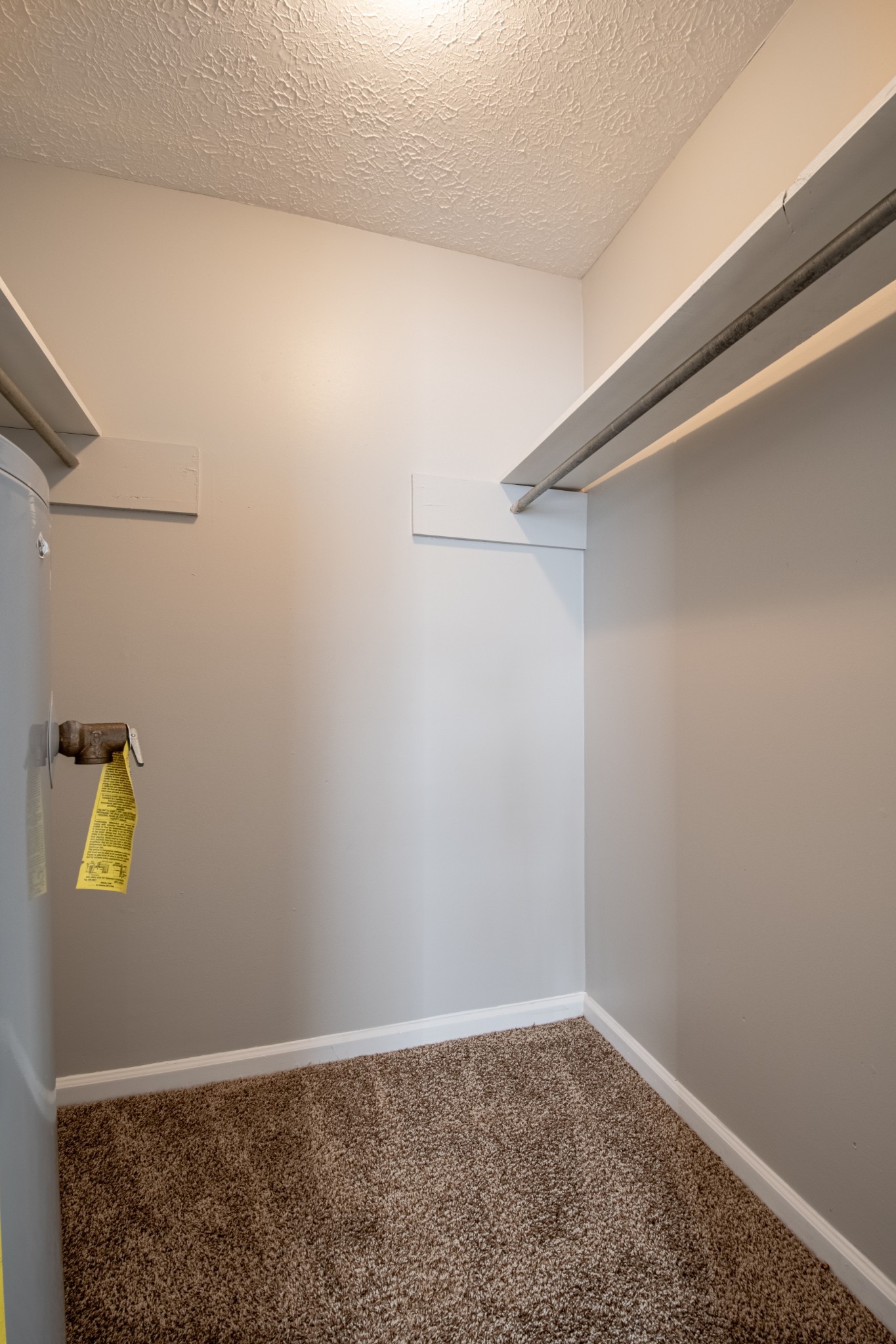 1059 Woods Ferry Road, Unit 16 Gallatin, TN 37066 - Photo 7 of 8 a view of an empty room