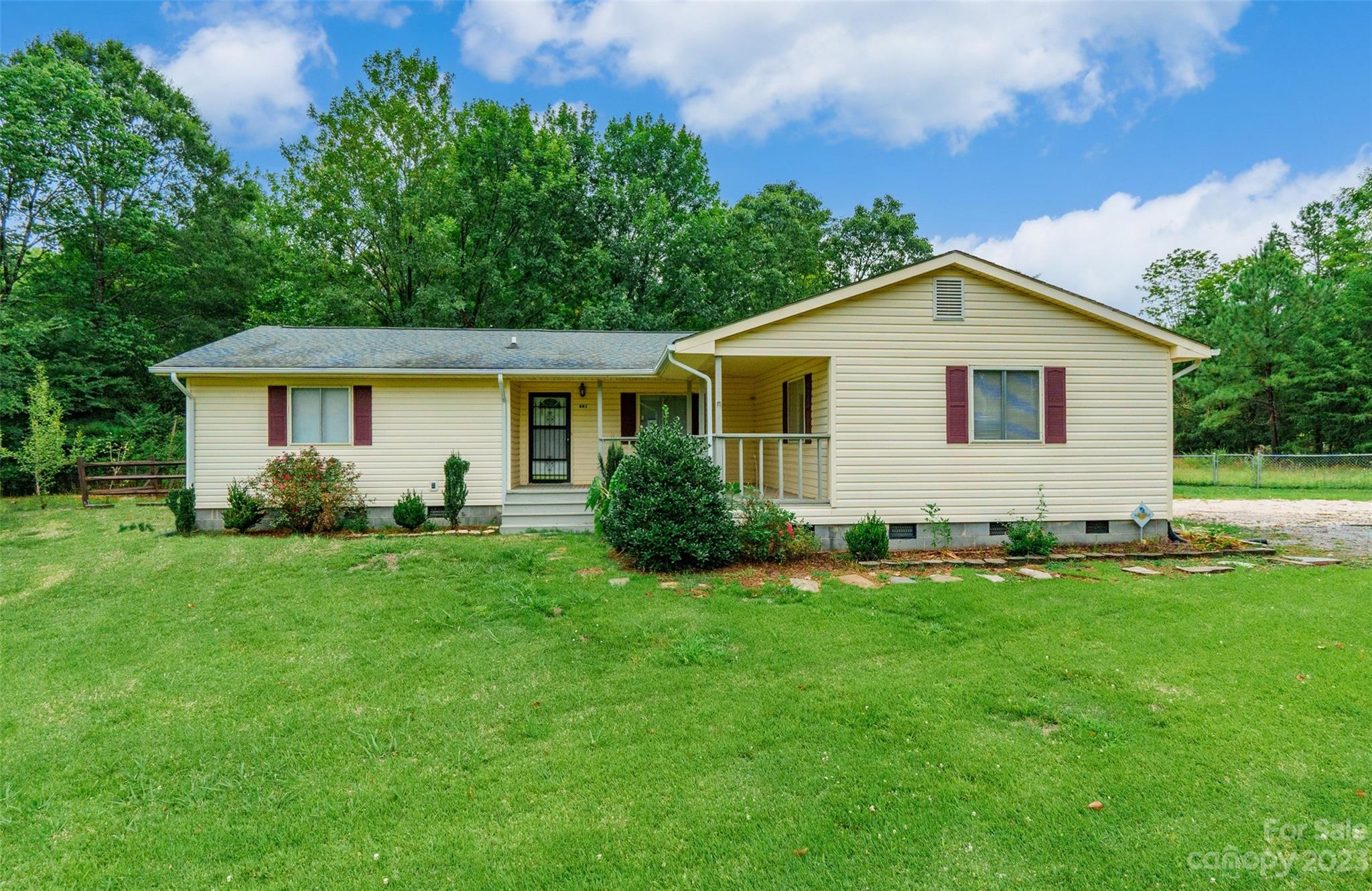 661 Porter Road Rock Hill, SC 29730 - Photo 2 of 25 Gallery Image 2