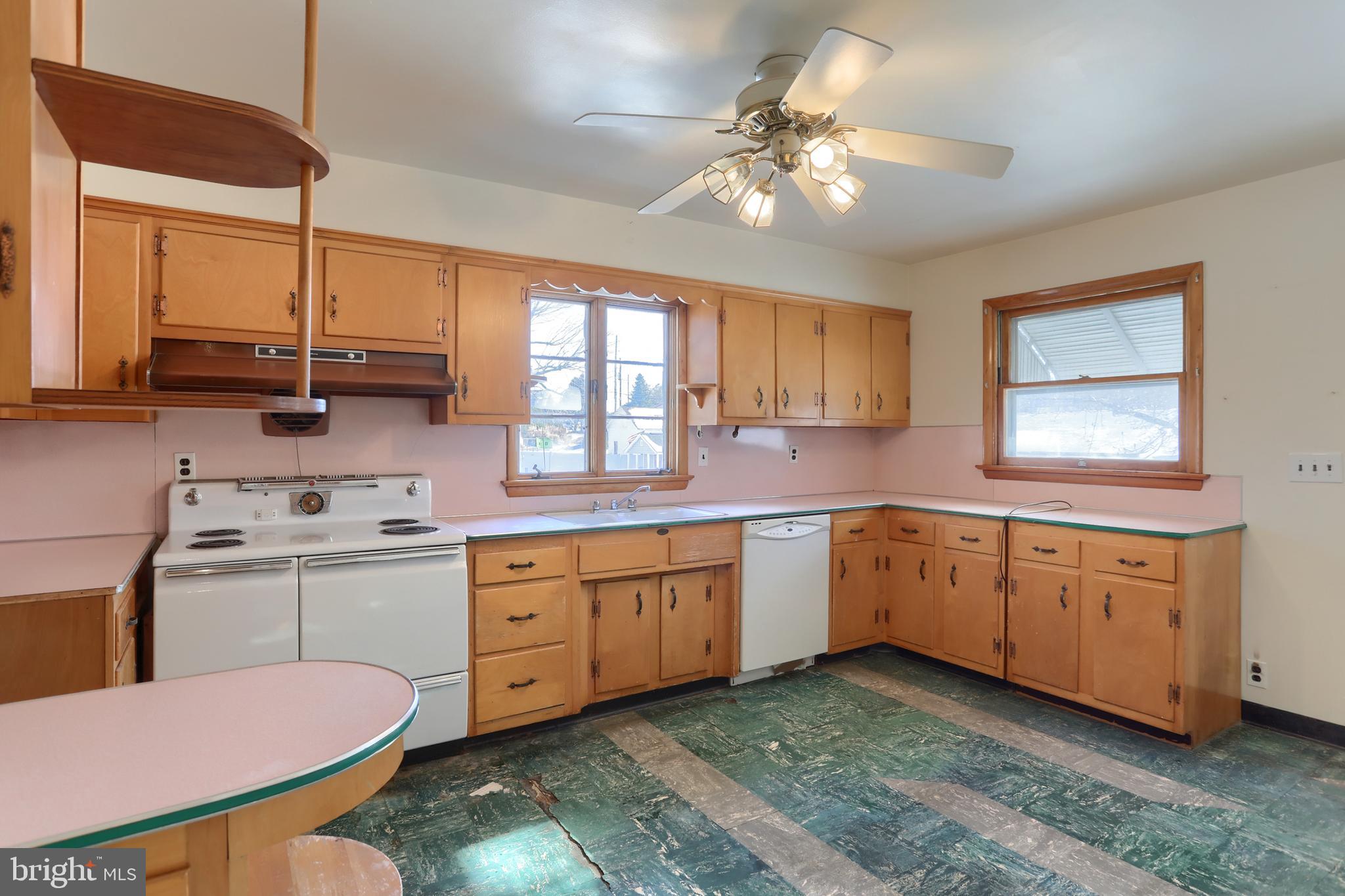 514 Hockersville Road Hershey, PA 17033 - Photo 11 of 40