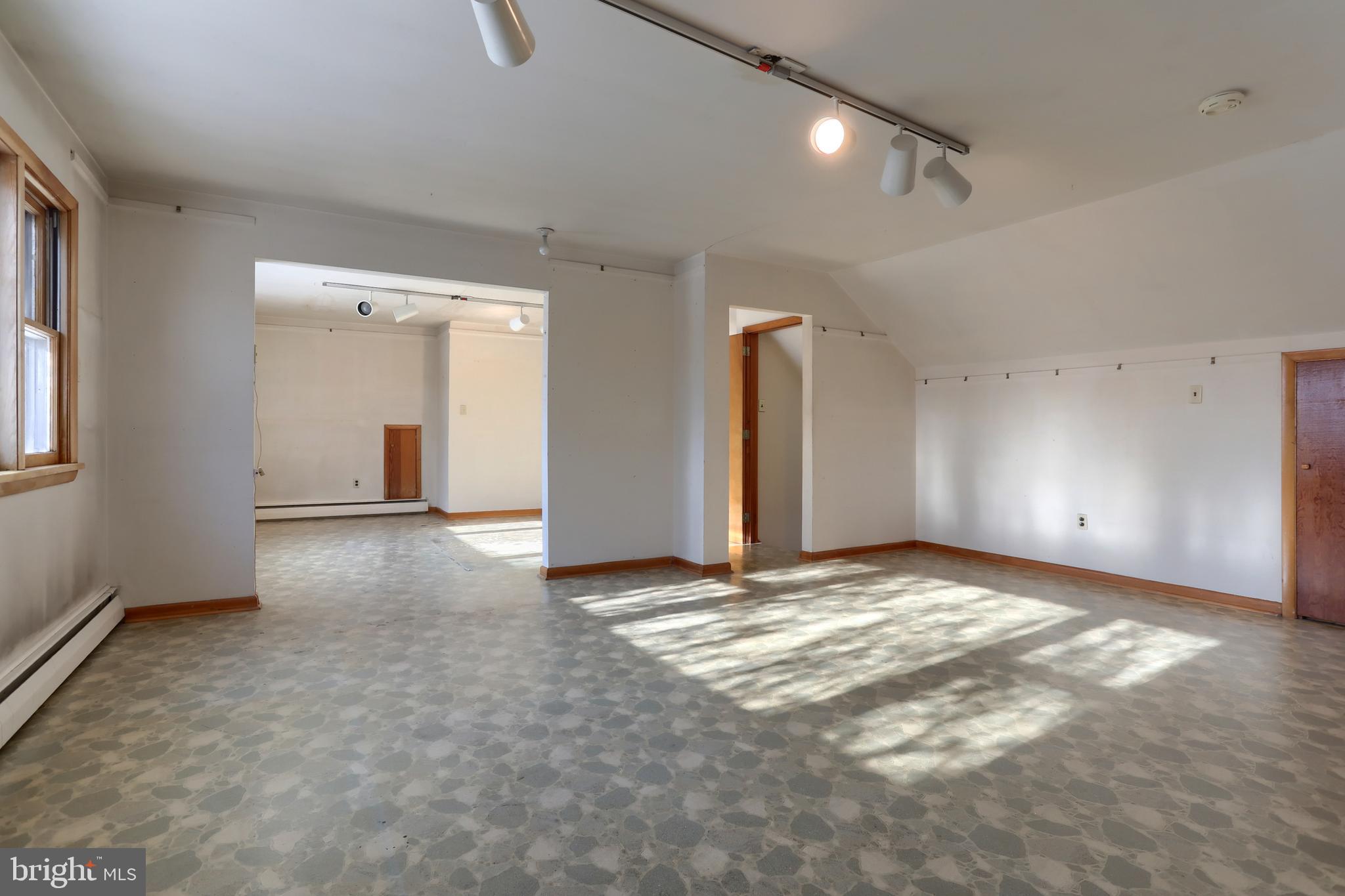 514 Hockersville Road Hershey, PA 17033 - Photo 21 of 40