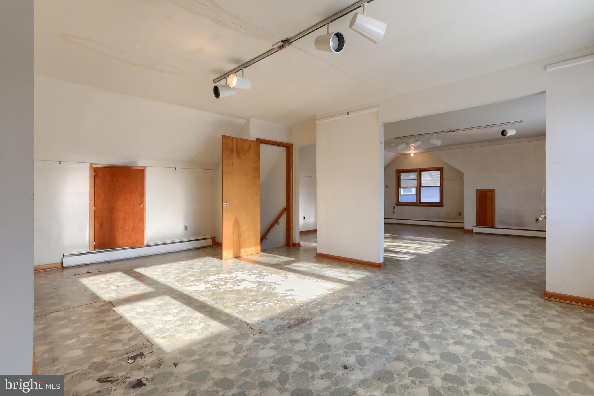 514 Hockersville Road Hershey, PA 17033 - Photo 24 of 40