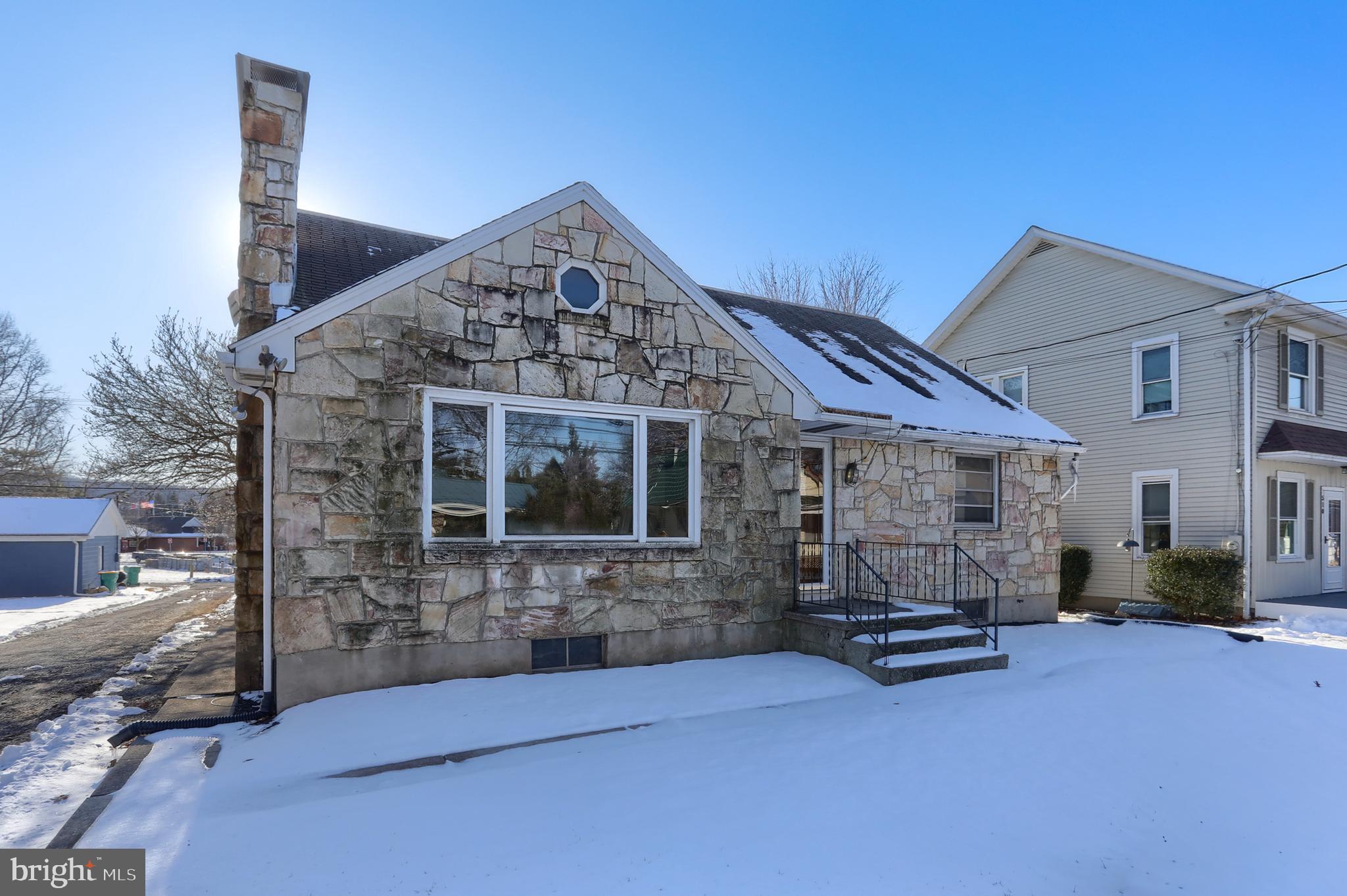 514 Hockersville Road Hershey, PA 17033 - Photo 3 of 40