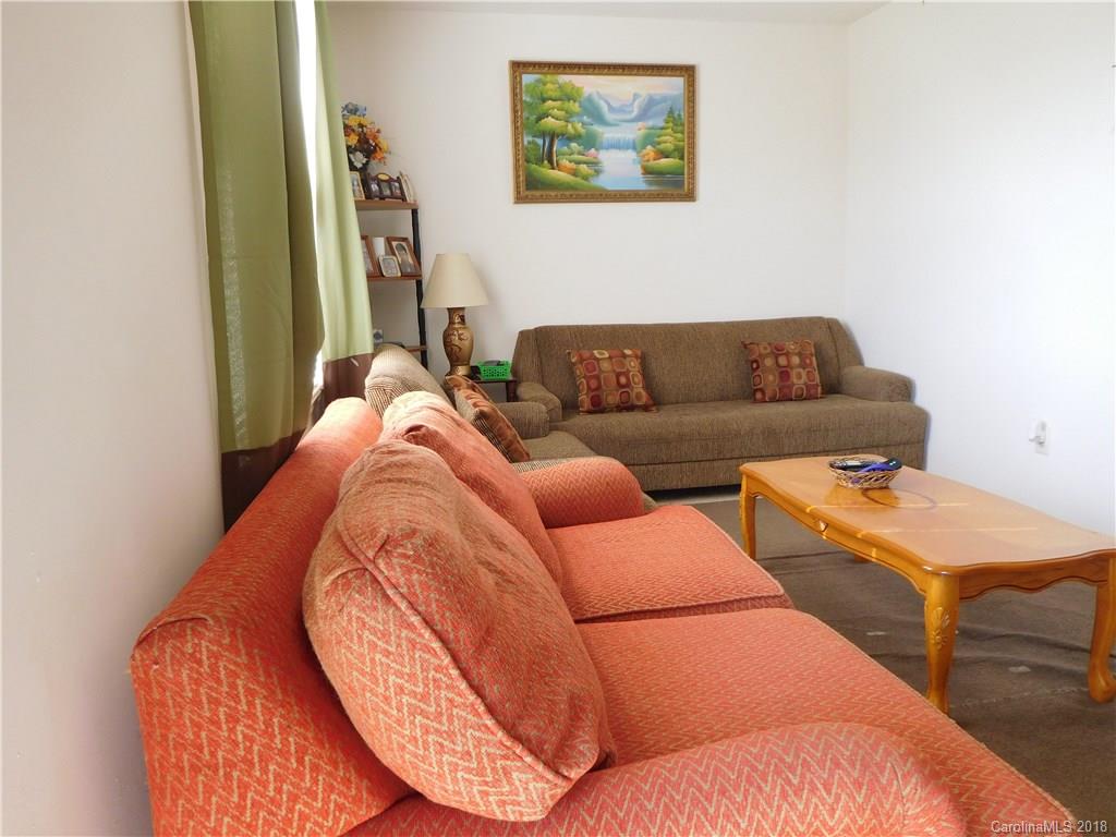 4884 Springhaven Drive, Unit 13 Conover, NC 28613 - Photo 2 of 25 Gallery Image 2