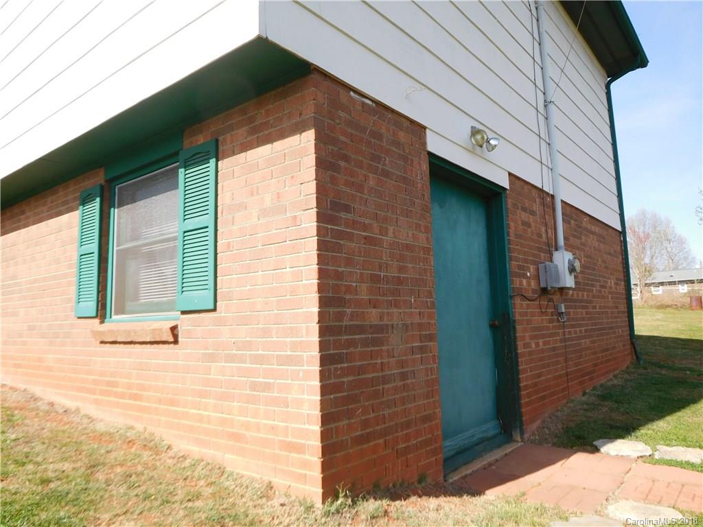 4884 Springhaven Drive, Unit 13 Conover, NC 28613 - Photo 19 of 25 Gallery Image 19
