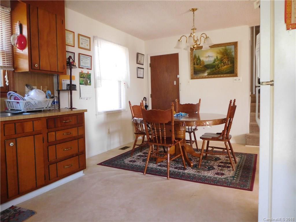 4884 Springhaven Drive, Unit 13 Conover, NC 28613 - Photo 3 of 25 Gallery Image 3